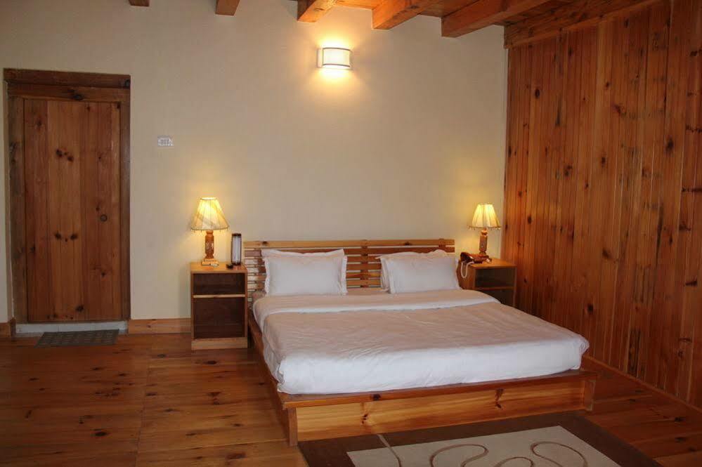 Rema Resort Paro Bagian luar foto